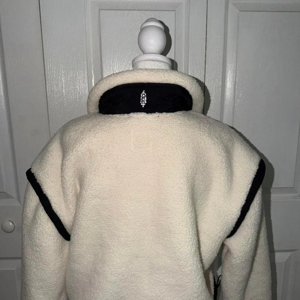 Free People Movement Courtside Fleece Size XS NWOT